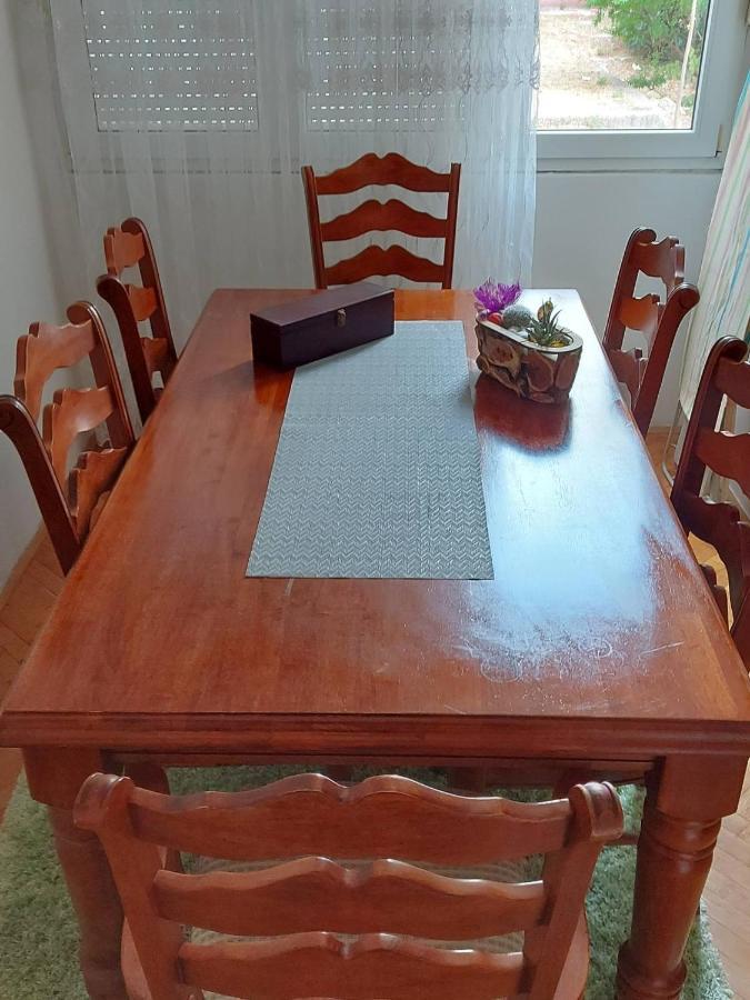 Sara Appartement Mostar Buitenkant foto