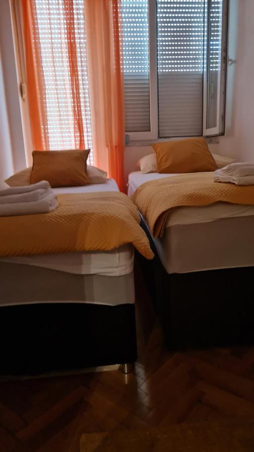 Sara Appartement Mostar Buitenkant foto